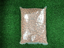 Load image into Gallery viewer, Gardens by the Bay - Gardening Supplies - German Lecca  8-16mm Large (1.5 Ltr)