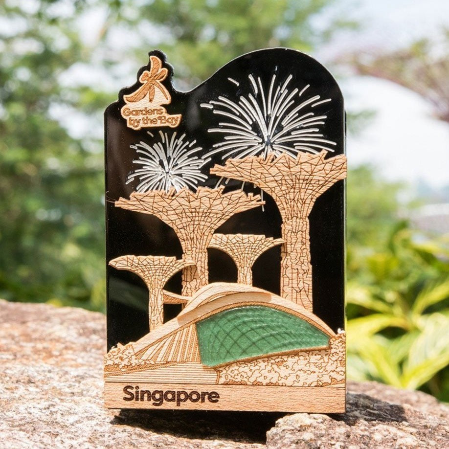 Gardens by the Bay - Arch Collection - GARDENS SCENERY WITH FIREWORKS PEN HOLDER